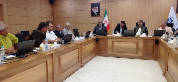بررسی چالش‌ها و ظرفیت‌های صنعت سیب‌زمینی در نشست رئیس سازمان جهاد کشاورزی همدان با انجمن ملی سیب‌زمینی ایران