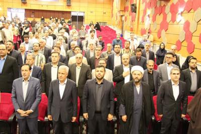  نشست غلامرضا نوری با فعالان کشاورزی کبودرآهنگ در جریان سفر به همدان