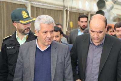 نشست مشترک مجریان طرح گلخانه هیدروپونیک گل رز شهرستان نهاوند با حضور رضا بهراملو رئیس سازمان جهاد کشاورزی استان معاونین، مدیران ستادی و مدیر شهرستان نهاوند‌. 