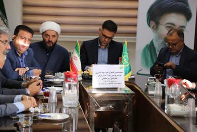 نشست صمیمانه همکاران مدیریت جهادکشاورزی شهرستان همدان با ریاست سازمان جهادکشاورزی استان 